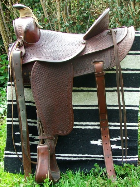Stockman High Cantle (left)